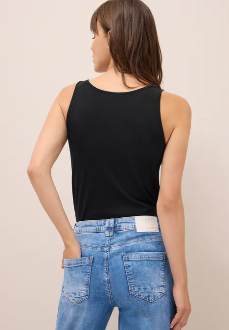 Langes Basic Top Black
