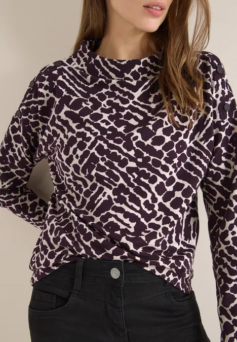 T-shirt imprimé avec détails de boutons eggplant red