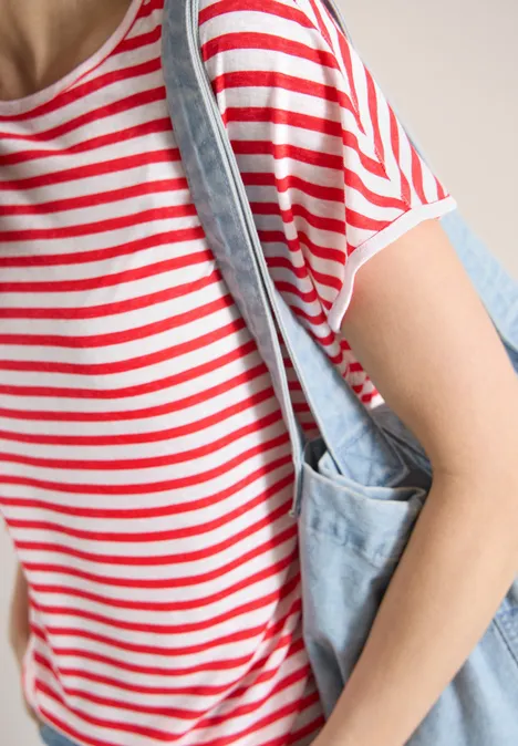 T-shirt à col bateau et à rayures fresh red T-shirt à col bateau et à rayures fresh red