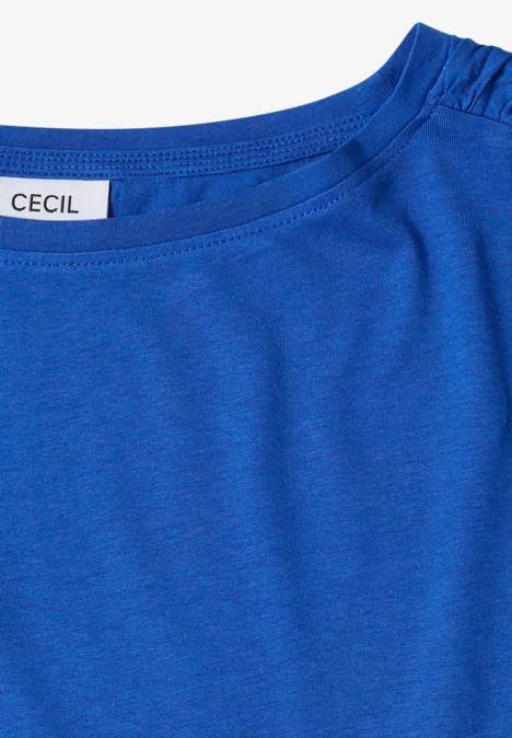 Kurzarm Shirt mit Boatneck und Raffung surf blue Nahaufnahme eines blauen T-Shirts mit Rundhalsausschnitt und CECIL-Etikett