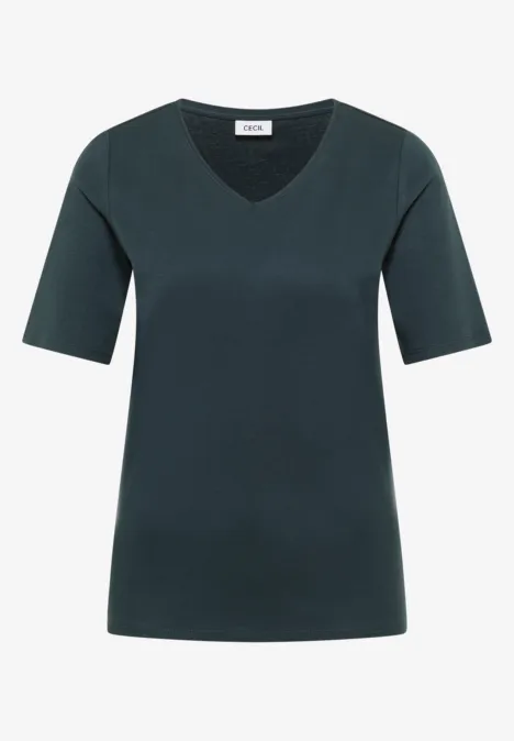 Dunkelgrünes Shirt mit V-Ausschnitt und halblangen Ärmeln.