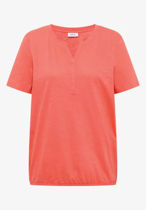 Basic Shirt im Tunika-Look shiny coral Rotes T-Shirt mit V-Ausschnitt, kurzen Ärmeln und elastischem Saum.