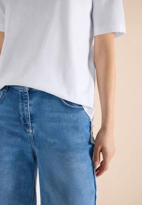 T-shirt basique avec col en V White