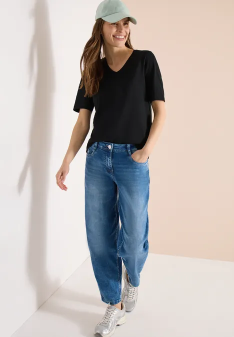 Basic Shirt met V-hals Black