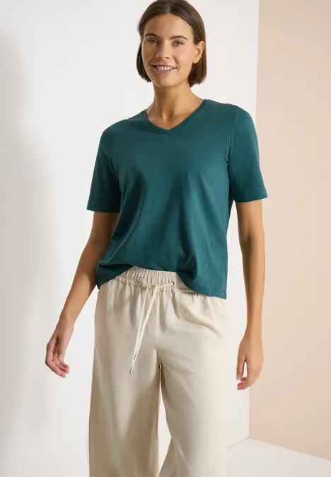 T-shirt basique avec col en V jungle green