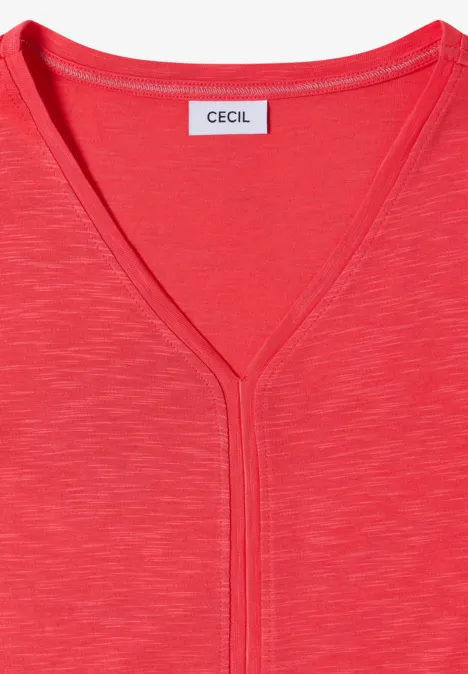 Top rouge pour femme de la marque Cecil, col V et texture fine