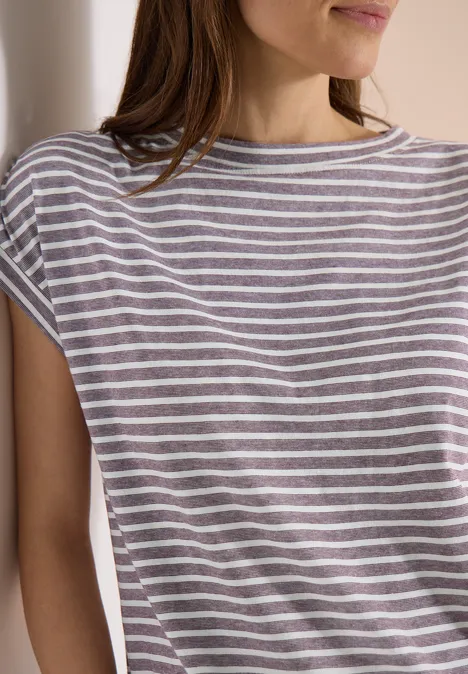 Kurzarm T-Shirt mit elastischem Saum sweet grape red Kurzarm T-Shirt mit elastischem Saum sweet grape red