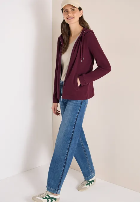 Veste à manches longues avec capuche et poches sweet grape red Veste à manches longues avec capuche et poches sweet grape red