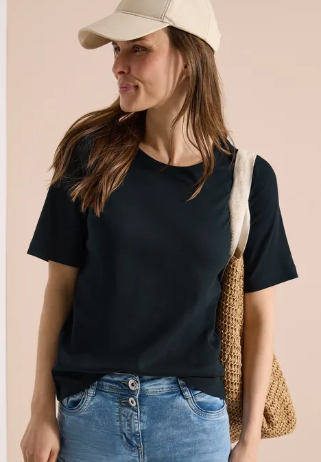 Basic T-Shirt in Rippstruktur palm breeze green