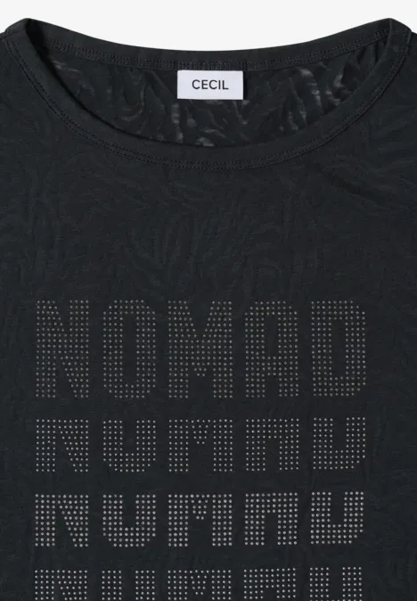 Kurzarm Shirt im Ausbrenner-Look palm breeze green Schwarzes Damen-T-Shirt von CECIL mit dreimaligem "NOMAD"-Schriftzug in Punktemuster auf der Front.