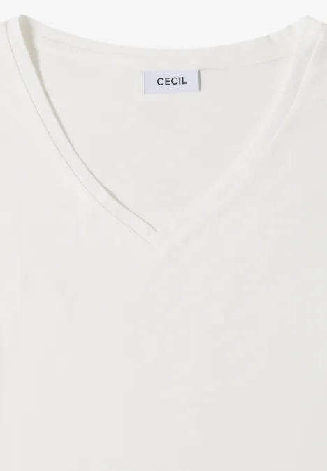Weißes V-Neck-Shirt mit feinem Stoff und Label 'CECIL'.