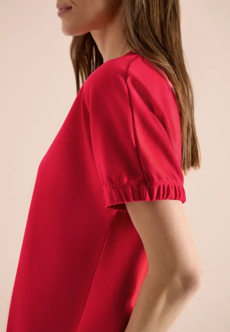 T-Shirt mit Rundhals und Raffung glazed apple red