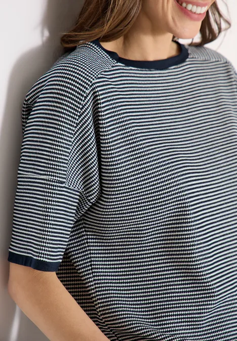 Shirt mit Boatneck und Struktur universal blue