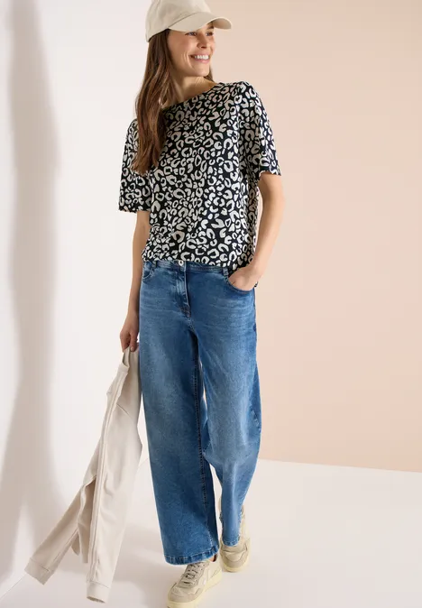 Shirt mit Boatneck und Leo-Print urban dark blue