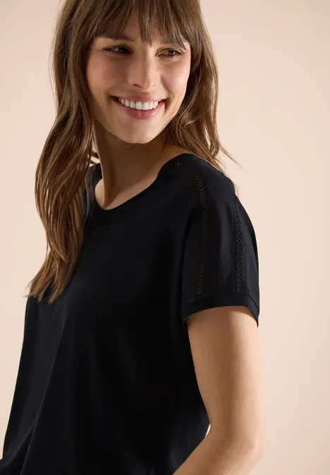 T-shirt avec col en V et détail en dentelle Black