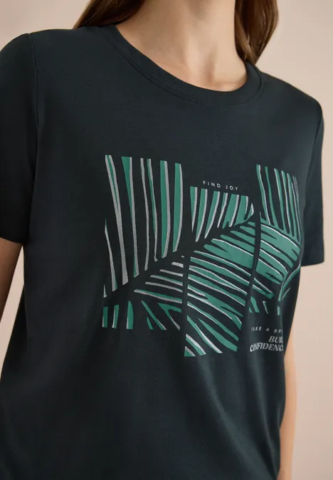 Schwarzes T-Shirt mit grünem, tropischem Blatt-Quadrat-Print