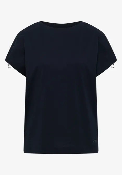 Schlichtes, dunkelblaues T-Shirt mit Rundhalsausschnitt und kurzen Ärmeln.