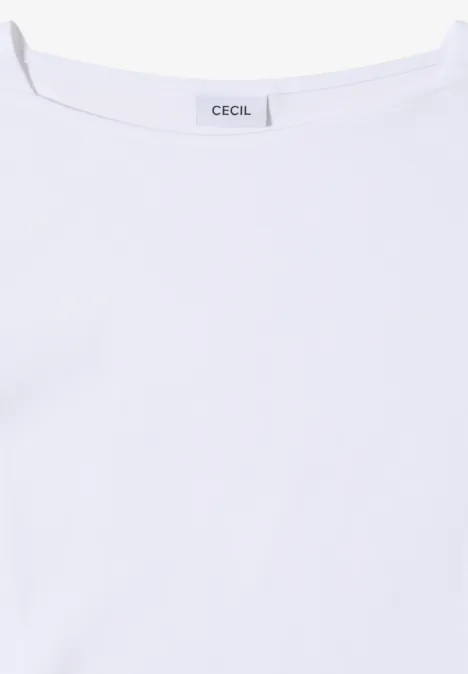 Ein schlichtes weißes T-Shirt mit CECIL-Logo im Nackenbereich.