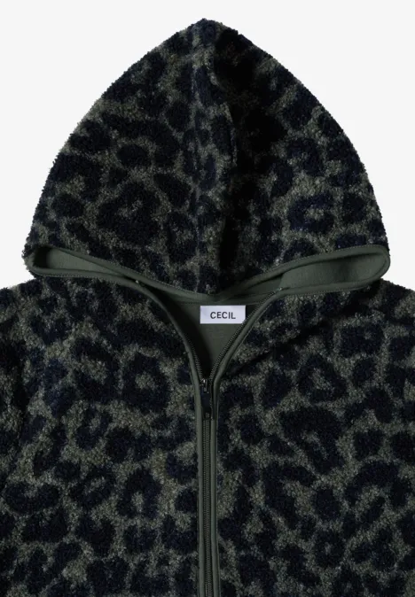 Grüner Kapuzenpullover mit schwarzem Leopardenmuster, Reißverschluss und weichem Stoff.