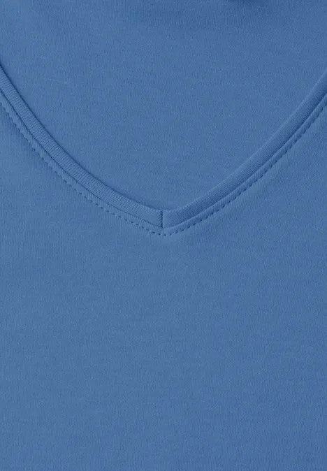 Langarm Shirt in Unifarbe mit V-Neck north blue Blaues T-Shirt mit V-Ausschnitt, eng anliegend, glatte Baumwollstruktur.