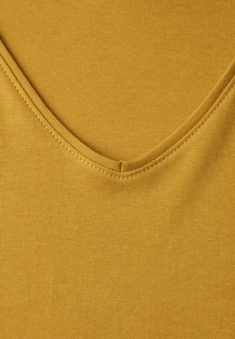 Langarm Shirt in Unifarbe mit V-Neck golden honey Senffarbenes Shirt mit dezentem V-Ausschnitt