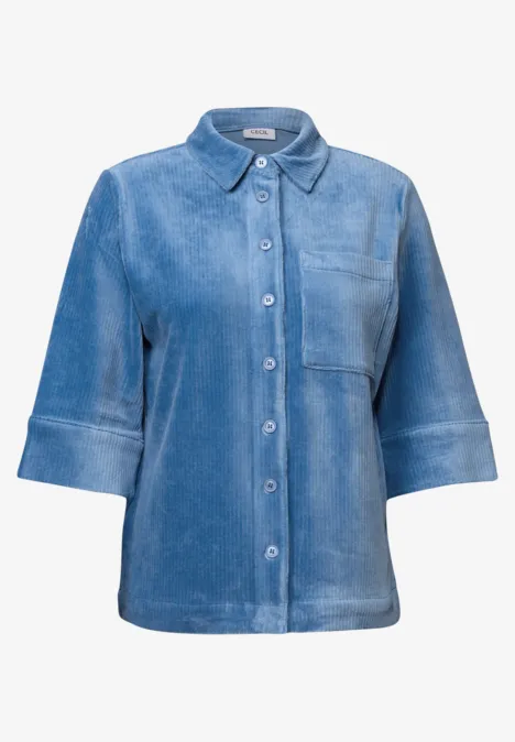 Jersey-corduroyblouse met halflange mouwen in effen kleur north blue Blauw suède shirt met halve mouwen, knoopsluiting, overhemdkraag en borstzak.