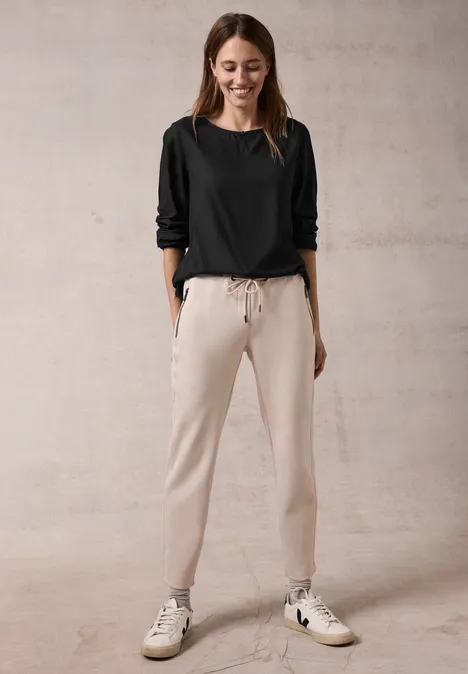 Bluse in Unifarbe Black