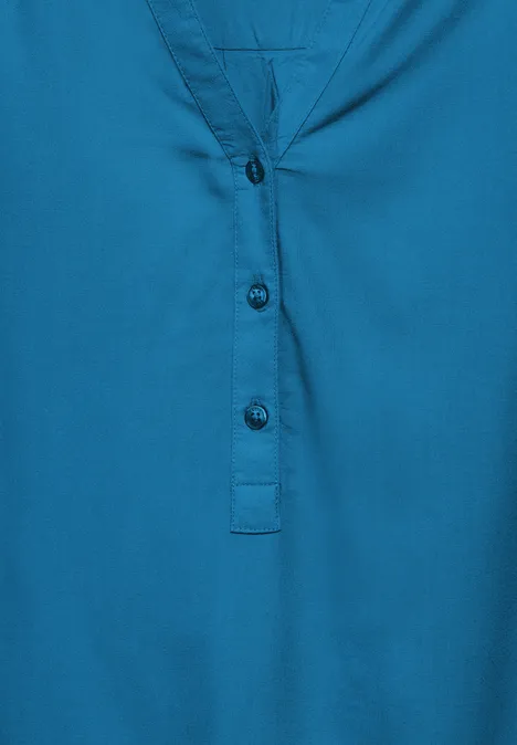 Bluse in Unifarbe dynamic aqua blue