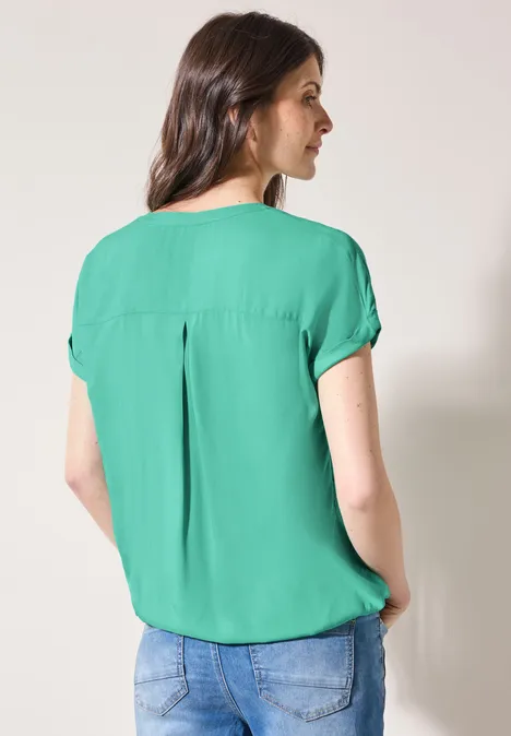 Bluse in Unifarbe agave green