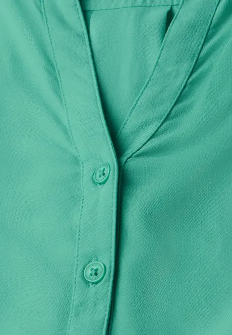Bluse in Unifarbe agave green