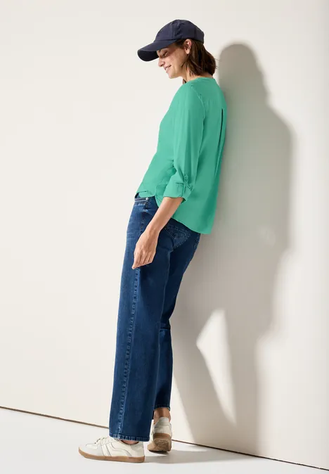 Bluse in Unifarbe agave green