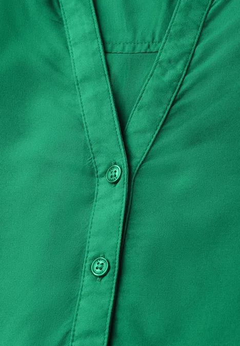 Bluse in Unifarbe garden green