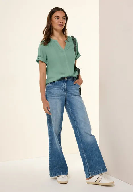 Split Neck Viskose-Bluse matcha green