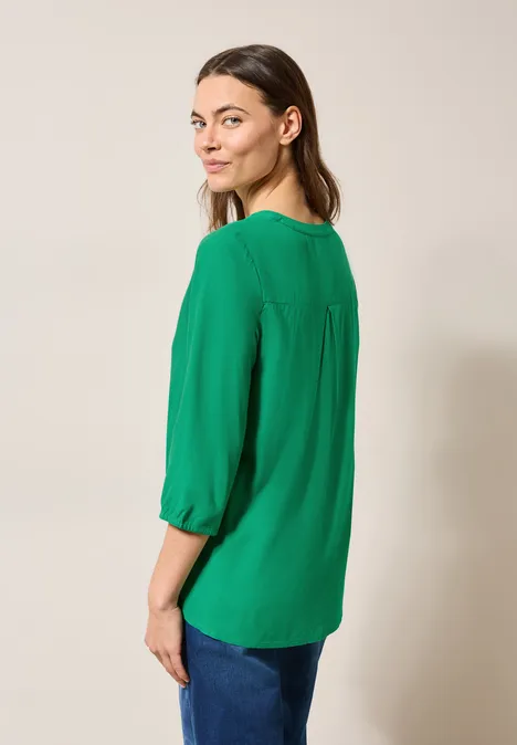 Bluse in Unifarbe garden green