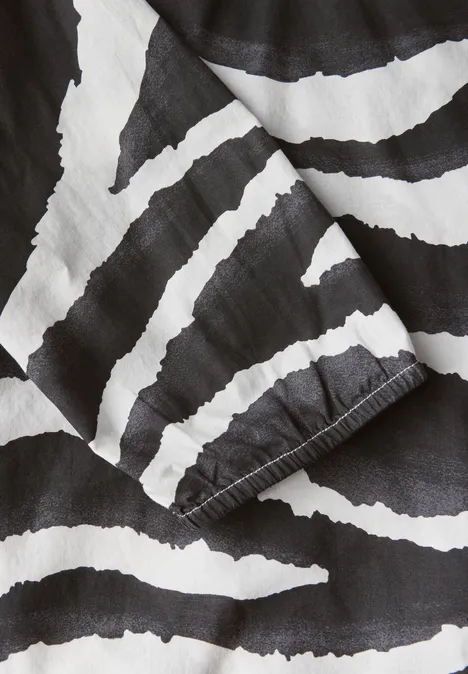 Zebra Print Baumwollbluse volcanic grey
