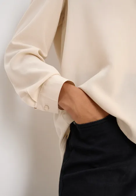 Hemdbluse in Unifarbe oat milk beige