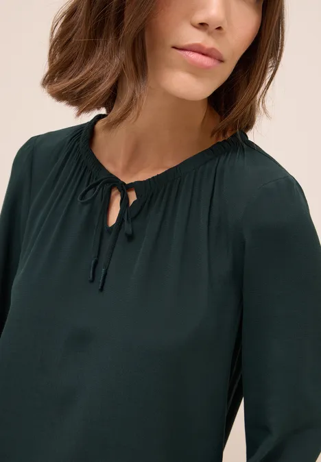 Crepe Bluse ink green