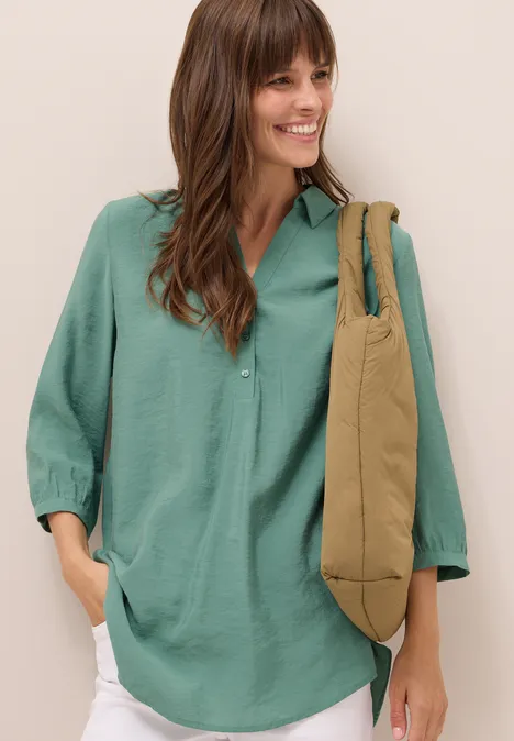 Lange Bluse in Unifarbe jewel green