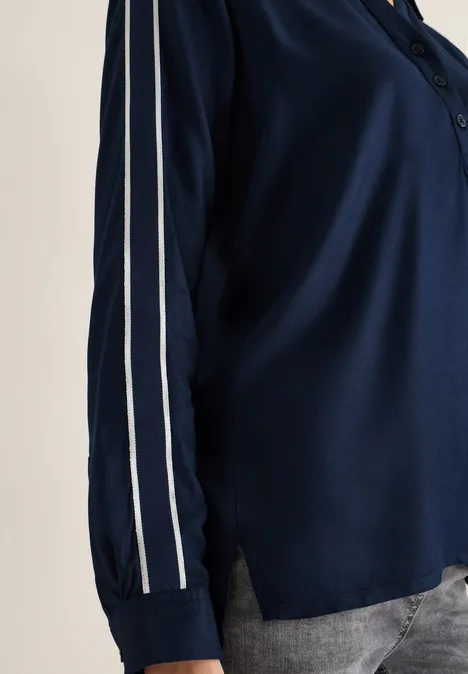 Bluse mit Tape-Details universal blue Bluse mit Tape-Details universal blue