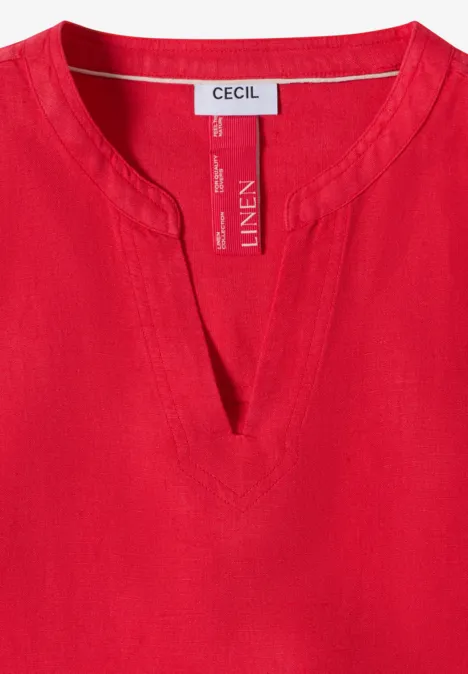 Rotes Leinen-Shirt mit V-Ausschnitt und weißem Markenlabel 'CECIL' im Nackenbereich.
