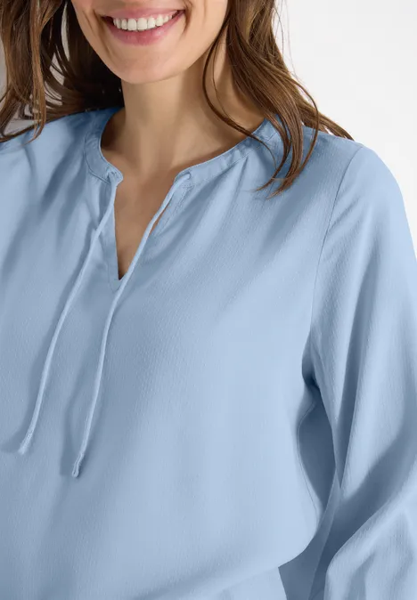 3/4-mouwen blouse met gespleten hals light sky blue 3/4-mouwen blouse met gespleten hals light sky blue