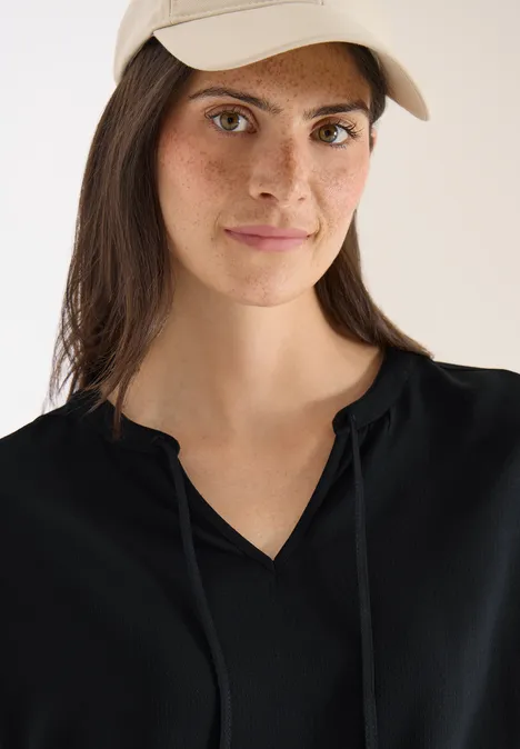 Blouse met korte mouwen en structuurmix Black Blouse met korte mouwen en structuurmix Black