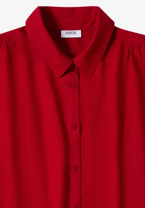 Chemise rouge à col et fermeture boutonnée