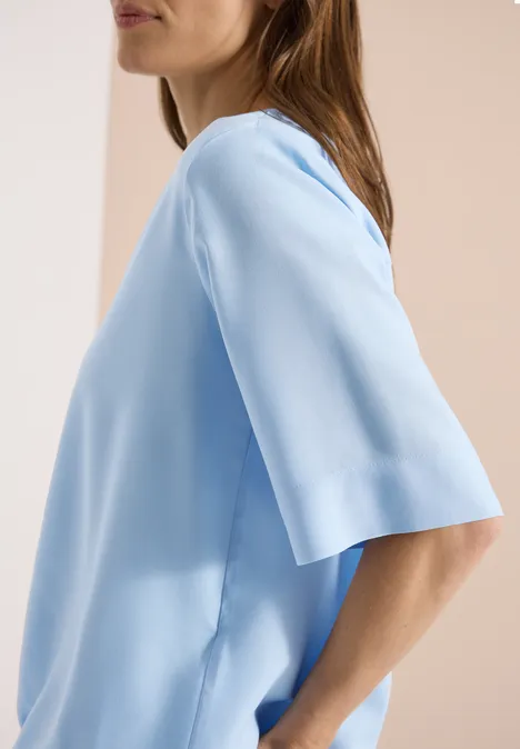 Blouse avec col fendu et ourlet élastique light sky blue