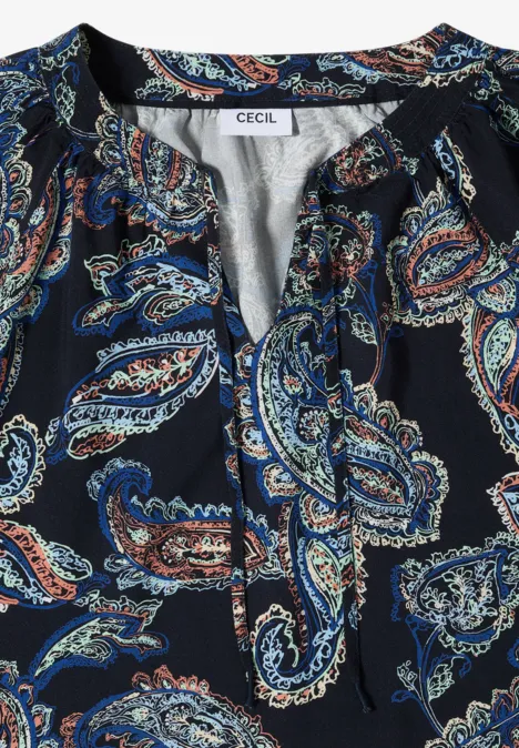 Schwarzes Oberteil mit buntem Paisley-Muster in Blau, Grün, Orange und Weiß