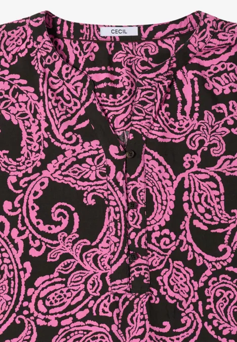 Tuniek met 3/4-mouwen en print raw khaki Zwart-roze top met barokke krulmotieven en een V-hals.