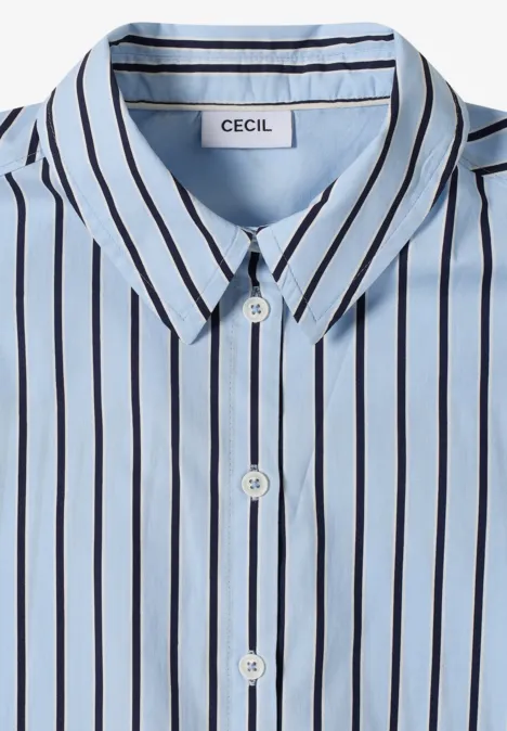 Chemisier long à rayures blouse blue Chemise bleu ciel rayée blanc et noir, col et boutons, marque Cecil.