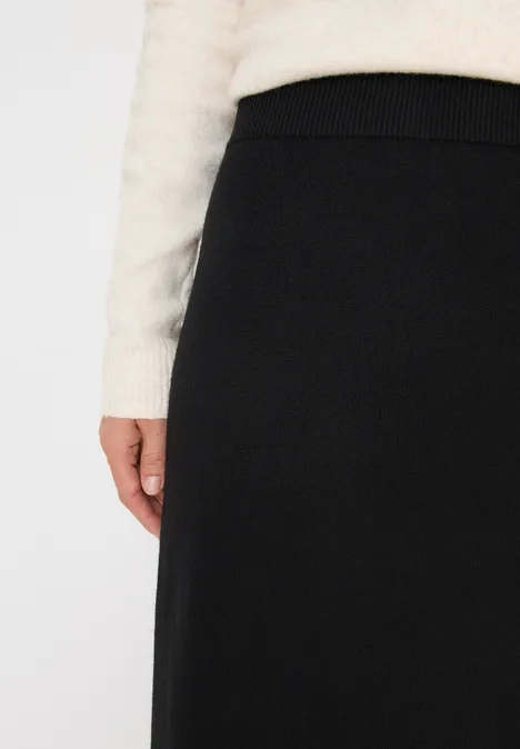 Rock mit Strukturdetails Black