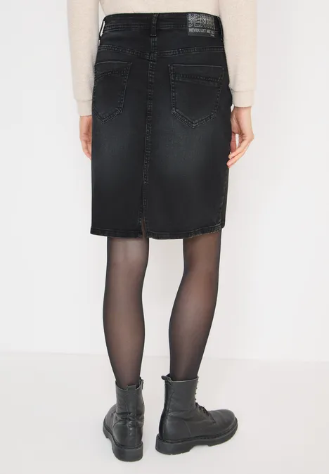 Denim rok met studs black washed