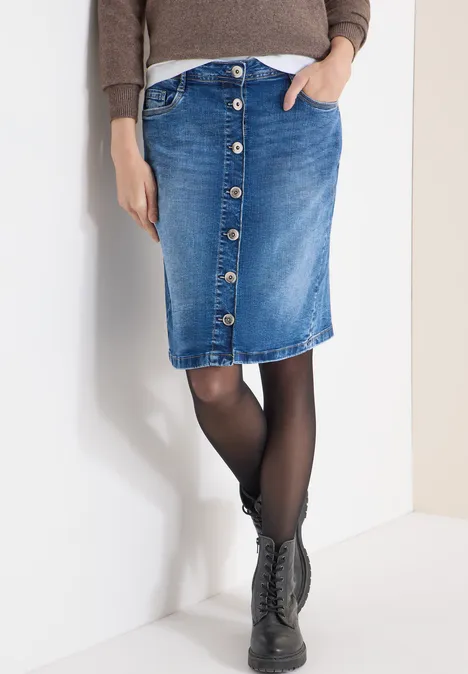 Rock mit Knopfleiste mid blue wash